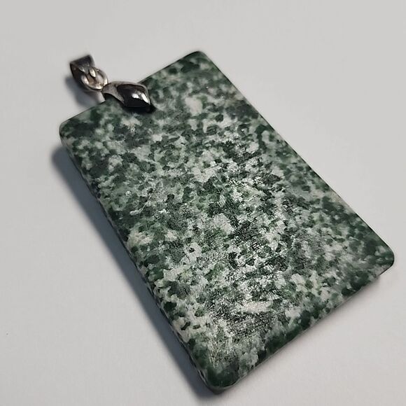 Diopside Green and White Semi Precious Stone Pendant - Picture 3 of 3